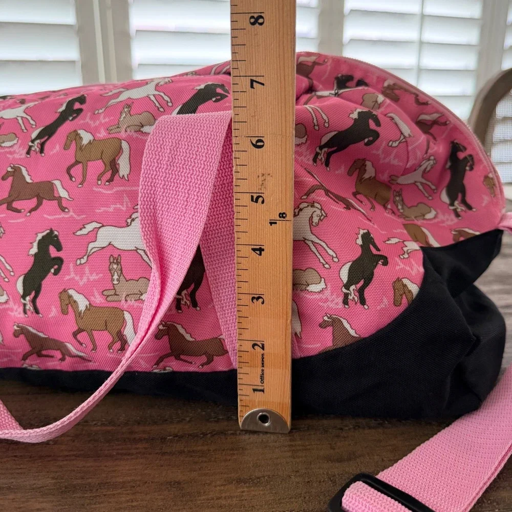 Wildkin Kids Pink Horse Print Duffel Bag Overnight Travel Gym Bag with‎ Strap